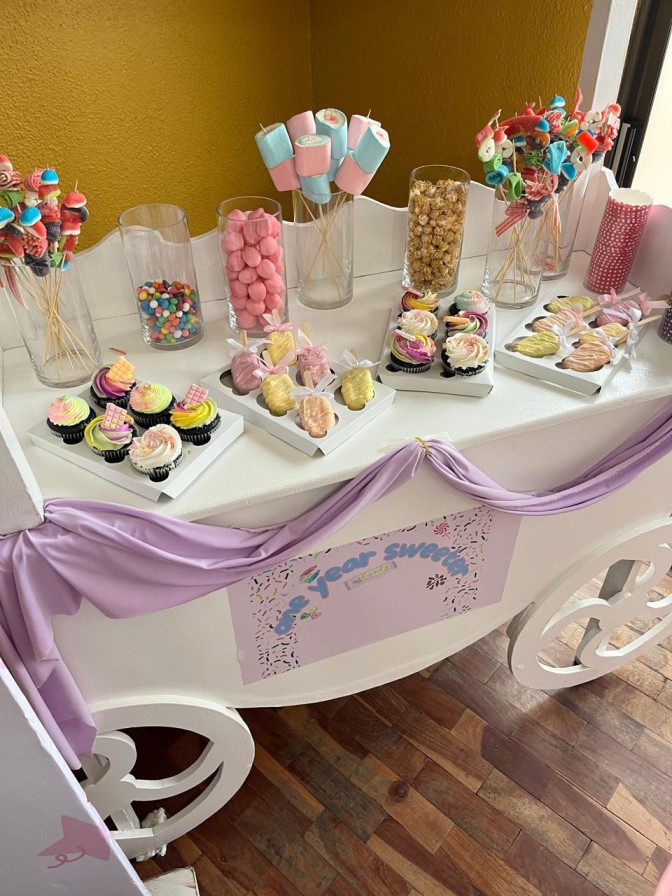 Candy cart setup